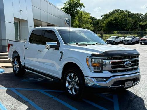 STAR WHITE METALLIC TRICOAT 2022 Ford F-150 LARIAT