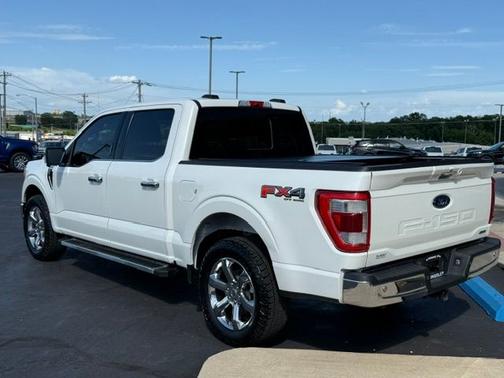 STAR WHITE METALLIC TRICOAT 2022 Ford F-150 LARIAT