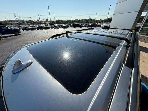 ICONIC SILVER METALLIC 2020 Ford Expedition XLT