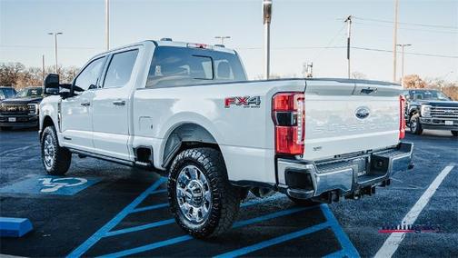 2023 Ford F-250 LARIAT