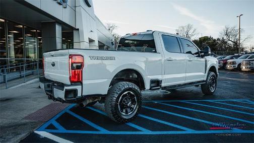 2025 Ford F-250 LARIAT