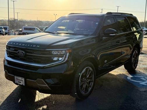 2025 Ford Expedition KING RANCH