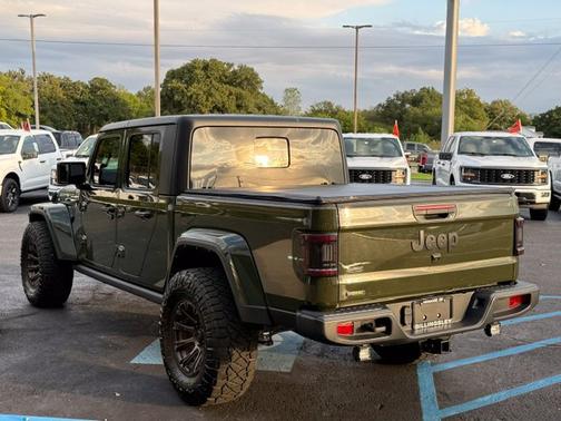 Sarge Green Clearcoat 2022 Jeep Gladiator SPORT