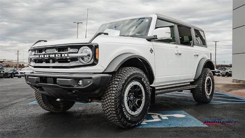 2023 Ford Bronco 