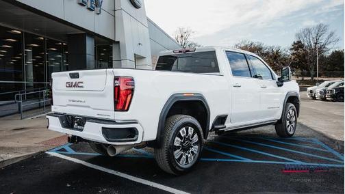 2024 GMC Sierra 1500 DENALI