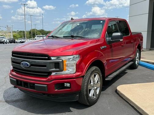 RUBY RED METALLIC TINTED CC 2019 Ford F-150 XLT