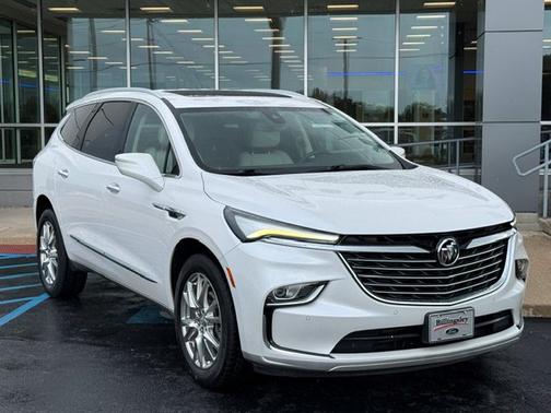 2023 Buick Enclave ESSENCE