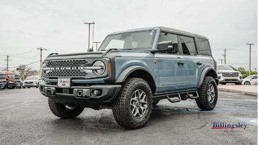 AREA 51 2022 Ford Bronco BADLANDS