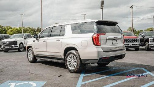 Beige Pearl Metallic 2023 GMC Yukon XL SLT