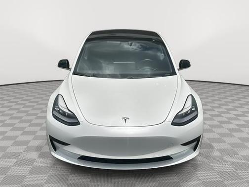2019 Tesla Model 3 Mid Range