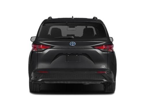 2023 Toyota Sienna XSE 7 Passenger