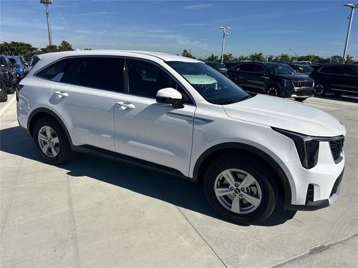 2026 Kia Sorento LX