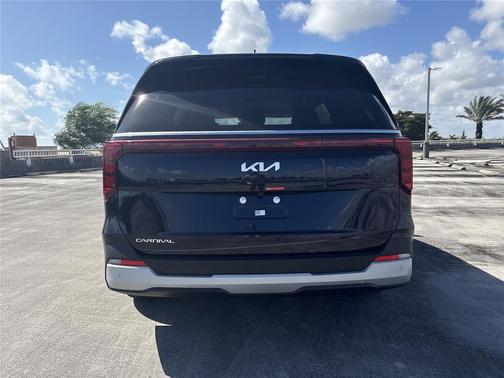 2026 Kia Carnival EX