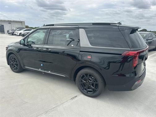 2026 Kia Carnival Hybrid SX