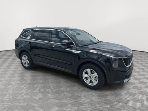 2025 Kia Sorento LX