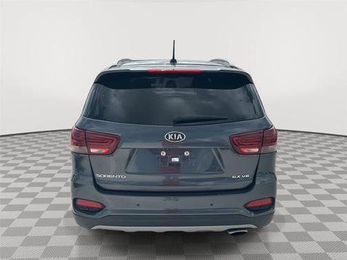 2020 Kia Sorento EX
