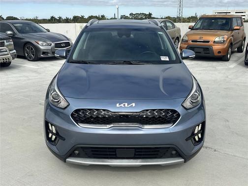 2022 Kia Niro EX Premium