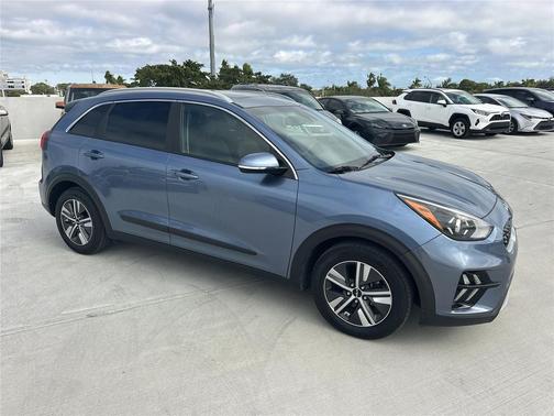 2022 Kia Niro EX Premium