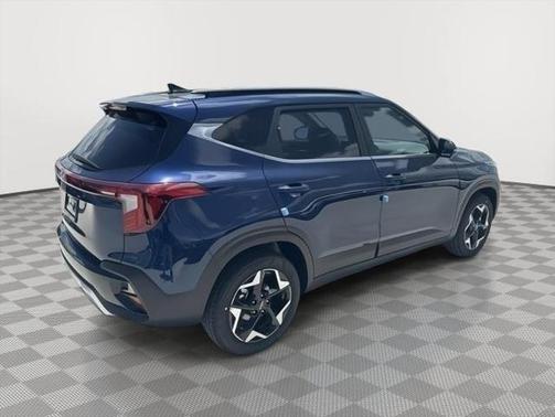 2025 Kia Seltos EX