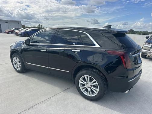 2023 Cadillac XT5 Luxury