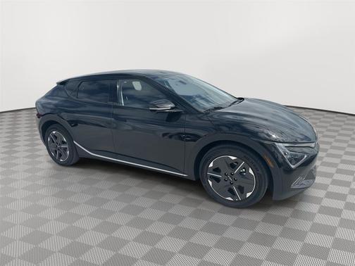2025 Kia EV6 Light Long Range