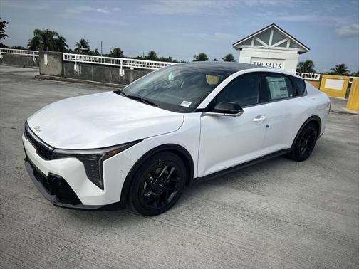 2025 Kia K4 GT-Line Turbo