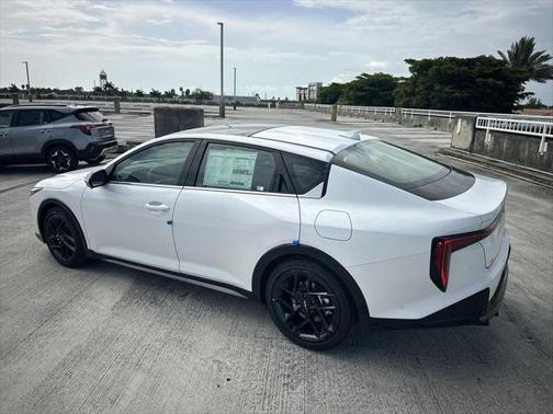 2025 Kia K4 GT-Line Turbo