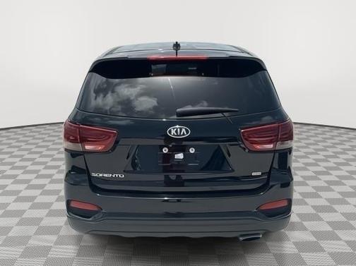 2020 Kia Sorento LX