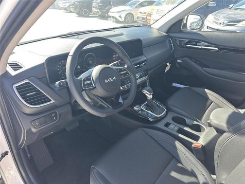2026 Kia Seltos SX