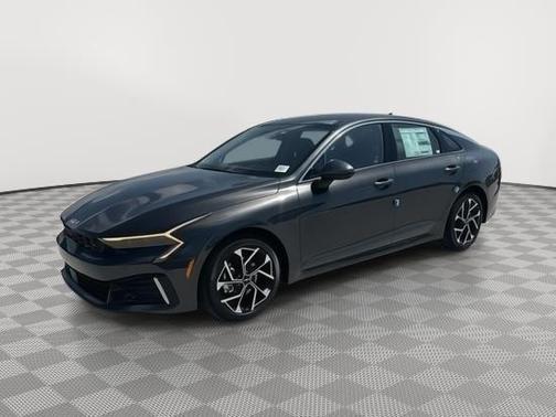 2025 Kia K5 EX