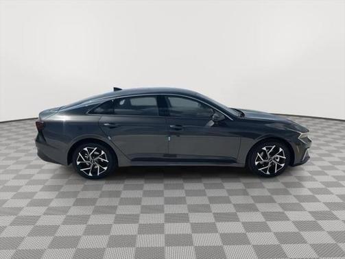 2025 Kia K5 EX