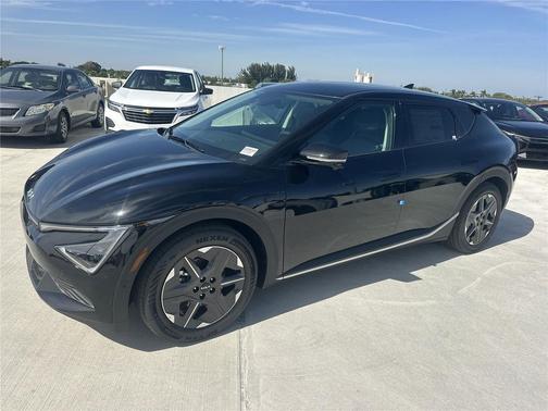 2025 Kia EV6 Light Long Range