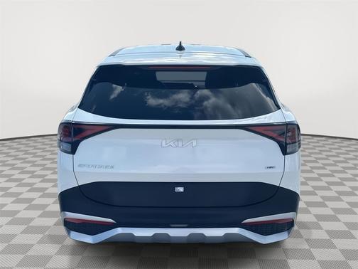 2024 Kia Sportage Hybrid LX