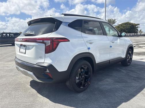 2026 Kia Seltos EX