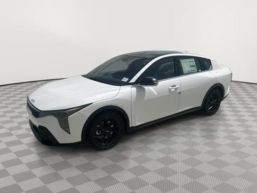 2025 Kia K4 GT-Line Turbo