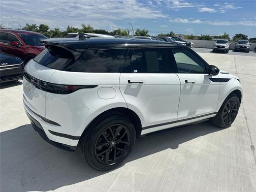 2025 Land Rover Range Rover Evoque Dynamic SE