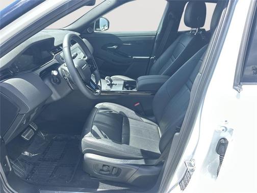 2025 Land Rover Range Rover Evoque Dynamic SE