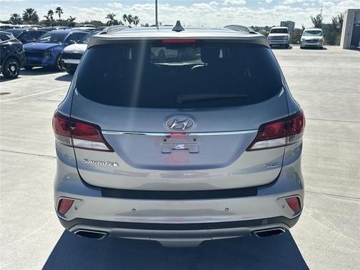 2018 Hyundai SANTA FE SE Ultimate