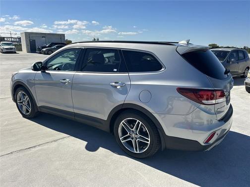 2018 Hyundai SANTA FE SE Ultimate