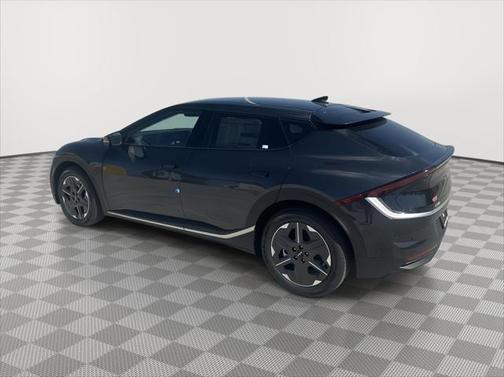 2025 Kia EV6 Light Long Range