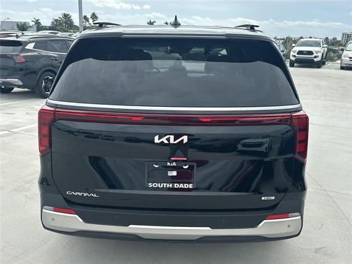 2026 Kia Carnival Hybrid SX