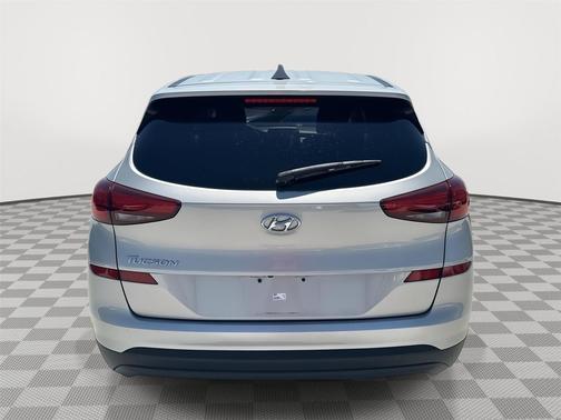 Stellar Silver 2020 Hyundai TUCSON SE