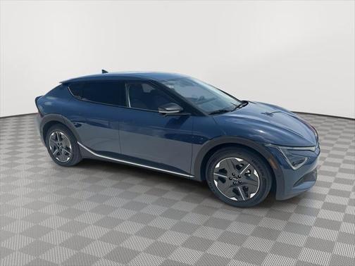 2025 Kia EV6 Light Long Range