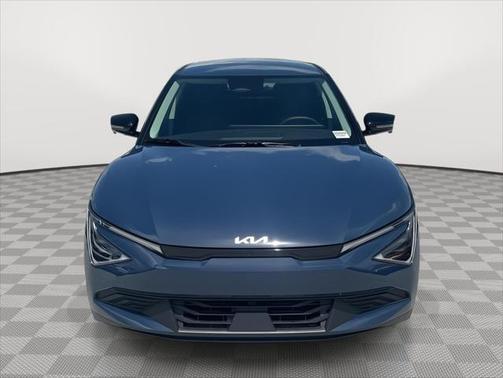 2025 Kia EV6 Light Long Range