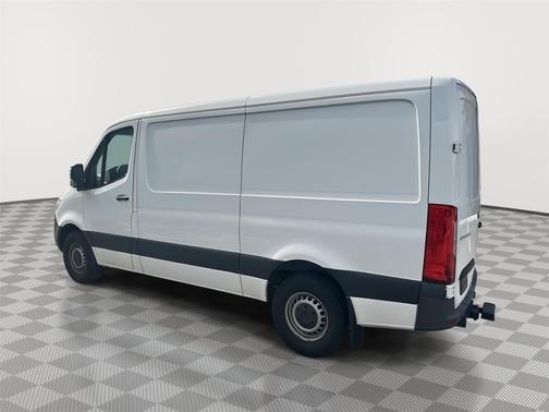 Arctic White 2023 Mercedes-Benz Sprinter 2500 Standard Roof