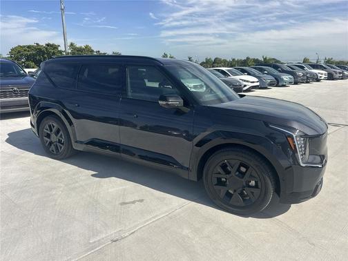 2026 Kia EV9 Land