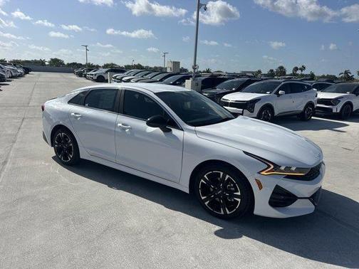2023 Kia K5 GT-Line