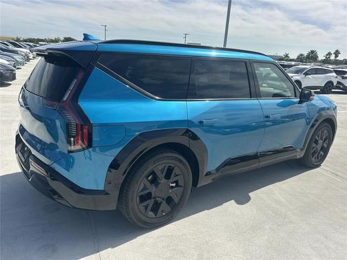 2026 Kia EV9 Land