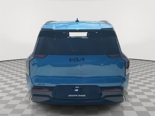 2026 Kia EV9 Land