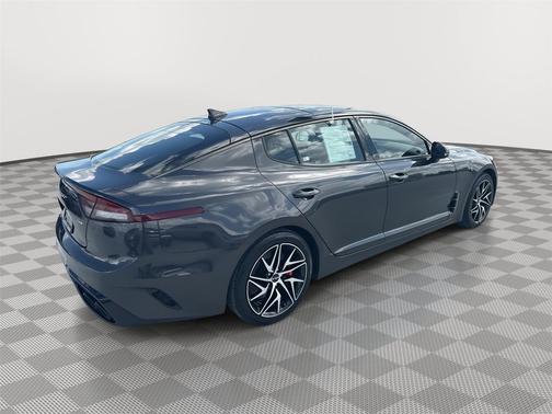 2023 Kia Stinger GT-Line